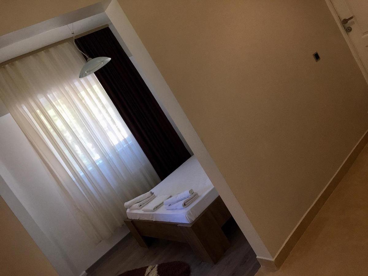 Modern Apartament Central Old Town Brasov Luaran gambar