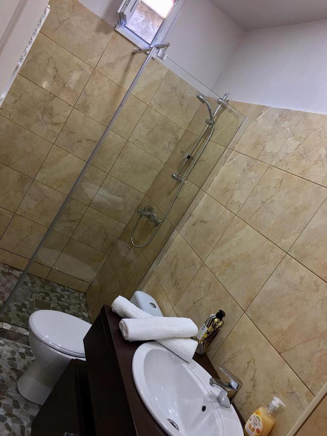 Modern Apartament Central Old Town Brasov Luaran gambar