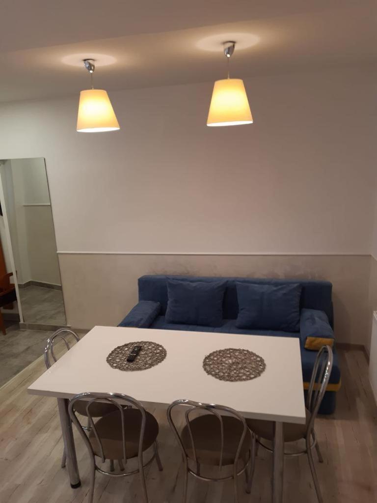Modern Apartament Central Old Town Brasov Luaran gambar